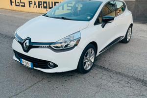 Renault clio 1.2 benzina ideale per neo oagentati