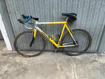 Bici da corsa Atala 5000 carbonio