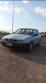 Alfa Romeo 155