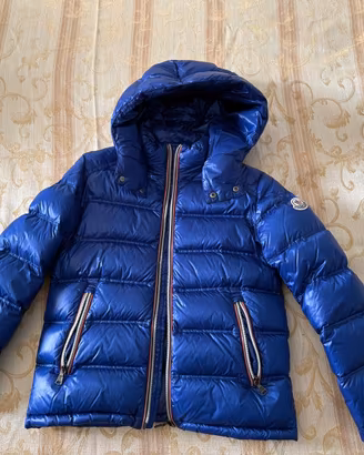Piumino con cappuccio MONCLER - 10 anni