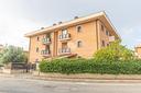 3-locali-a-roma