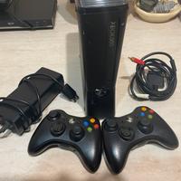 Xbox 360 perfettamente funzionante.