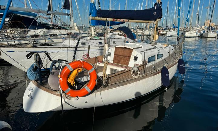 Barca a vela natante