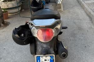 Scarabeo aprilia 250