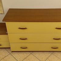 Set Camera da Letto in Vero Legno - Comò + Comodin