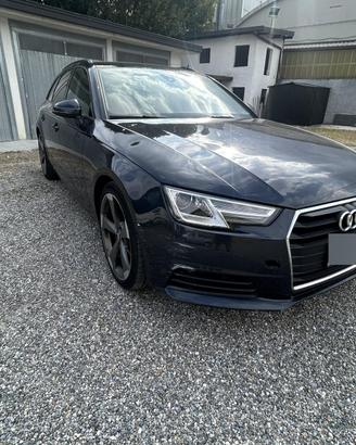 Audi a4 2.0 TDI 150cv automatica
