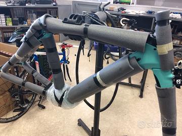 BICICLETTA CORSA BIANCHI XR4 TOP DI GAMMA