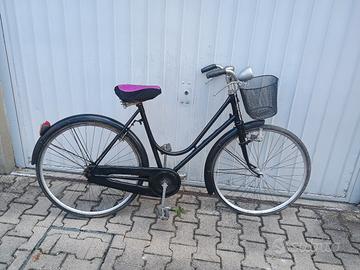bicicletta donna raggio 26 freni a bacchetta 