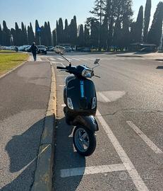 Vespa 125s 2009