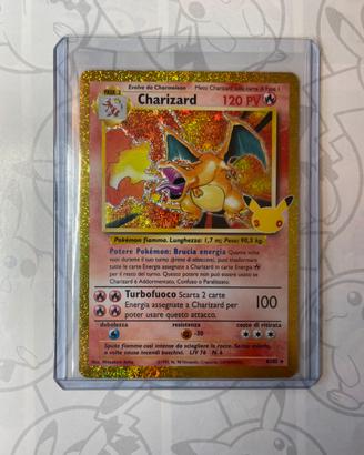 Pokémon Charizard 4/102 - 30th anniversario NM