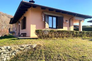 VILLA SINGOLA A BORGOFRANCO D'IVREA