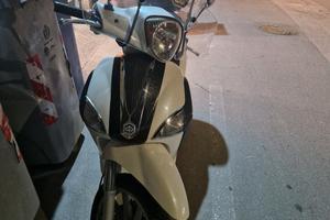 liberty 125 appena tagliandato prezzo trattabile 