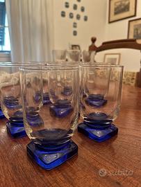 Bicchieri Bormioli Rocco vintage con dettaglio blu