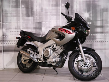 Yamaha tdm 850 1997 ricambi usati