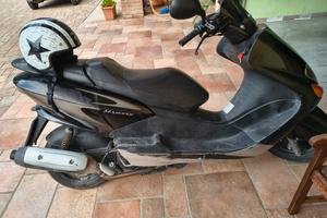 Yamaha majesty 125
