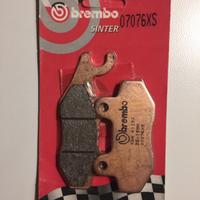 Pastiglie freno Brembo sigillate 07076XS x Scooter