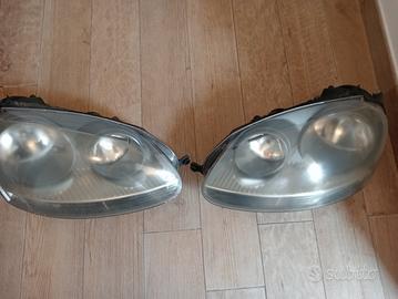 Fari anteriori VW Golf 5 2004  