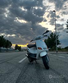 Piaggio Zip 50cc Prina serie