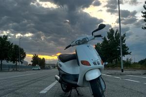 Piaggio Zip 50cc Prina serie