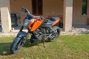 KTM Duke 125