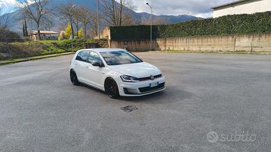 VOLKSVAGEN GOLF 7 1.6 110 CV ANNO 2015 