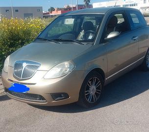 lancia y del 2006 1.3MJT
