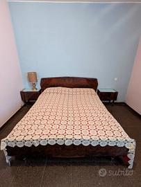 Tovaglie e copriletto a uncinetto vintage