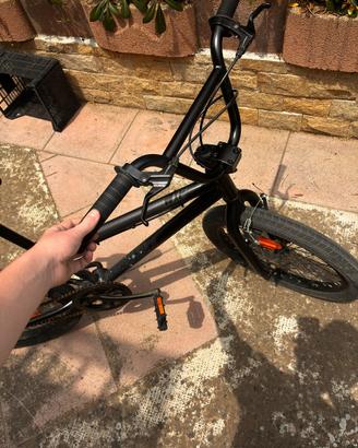 Bici bmx wipe 20”