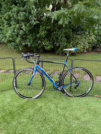 BICI CORSA STRADA CARBONIO FOCUS