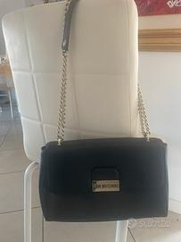 Borsa nera Moschino love tracolla