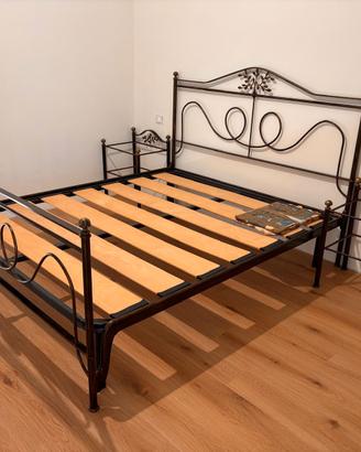 Completo camera da letto in vero ferro battuto 