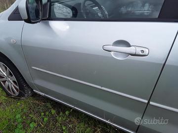 PORTIERA ANTERIORE SINISTRA MAZDA B 5° Serie (98>