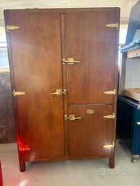 ghiacciaia credenza meneghini