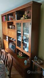 Parete attrezzata in arte povera