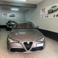 Alfa Romeo Giulia 2.2 180 CV AT8 Business Sport La