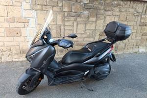 Yamaha X-Max 400 ABS 2018 – Perfetto Accessoriato