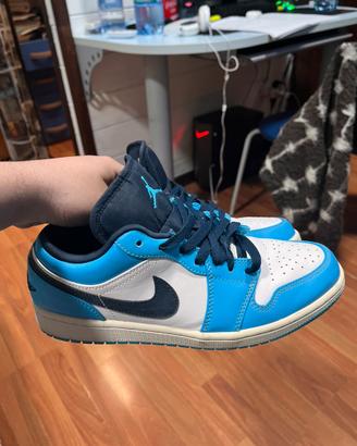 Jordan 1 mid azzurre
