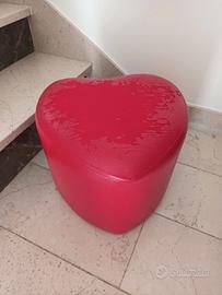 Pouf a forma di cuore