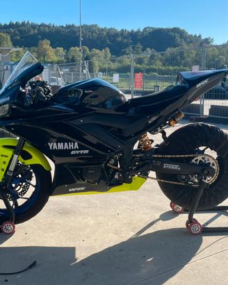 YAMAHA R3 PREZZO TRATTABILE