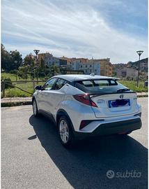 Toyota C-HR 1.8 Active