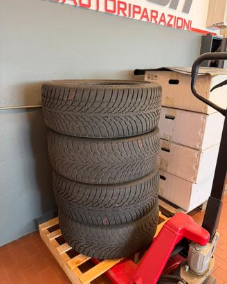NOKIAN GOMME INVERNALI 245/40R20 99W XL