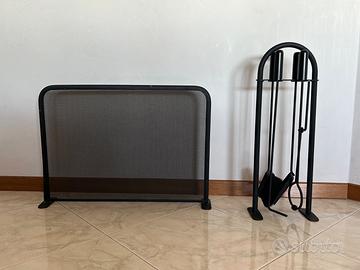 Parascintille e attrezzi per caminetto 