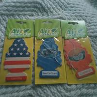 3 Alberelli profumati per auto 