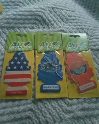 3 Alberelli profumati per auto 