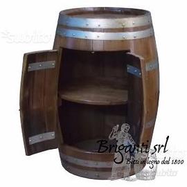 Mobili contenitori da tavernetta da botti Briganti