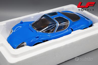1:18 Alfa Romeo 33 Stradale 1967 blu - Laudoracing