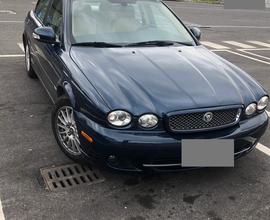 Jaguar X-Type 2.2D aut. Luxury