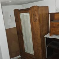 armadio con specchio