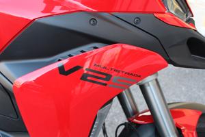 Ducati Multistrada V2 S