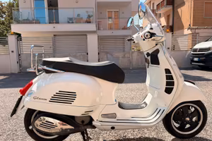 Vespa 125gts
